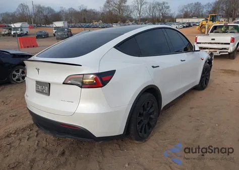 2021 Tesla Model Y Long Range Dual Motor All-Wheel Drive z USA, uszkodzony, nr VIN 5YJYGDEE0MF245804